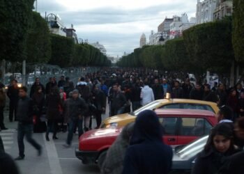 Crowds on Avenue Habib Bourguiba, Tunis, Tunisia.