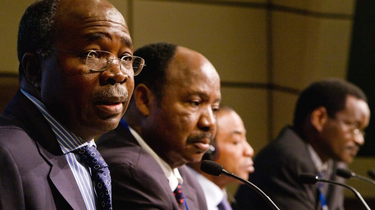 African finance ministers at a press conference at the IMF.