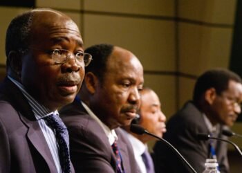 African finance ministers at a press conference at the IMF.