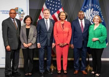 The US Secretary of State delivering remarks at an AGOA-related summit.